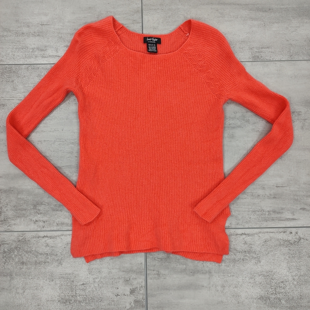 Lord & Taylor Women's Orange 100% Cashmere Long Sleeve Sweater Size Small - Picture 1 of 8